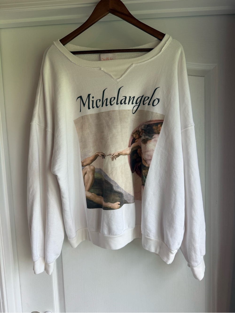 Selkie swan white Michelangelo sweatshirt size medium